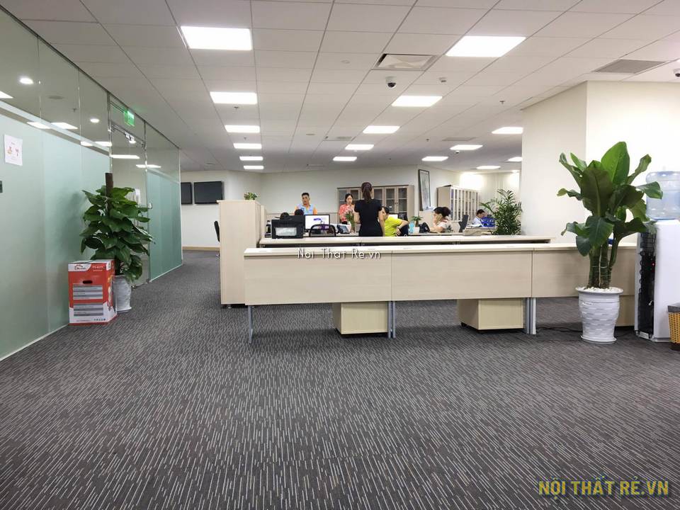 văn phòng của MB capital sử dụng thảm tấm ghép
