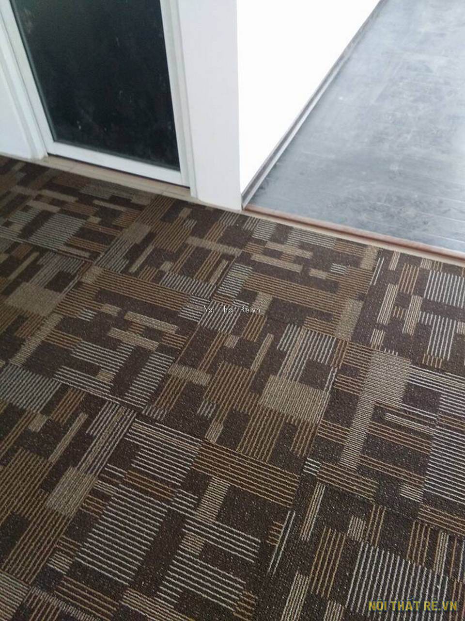 mẫu thảm trải sàn basic V cho văn phòng