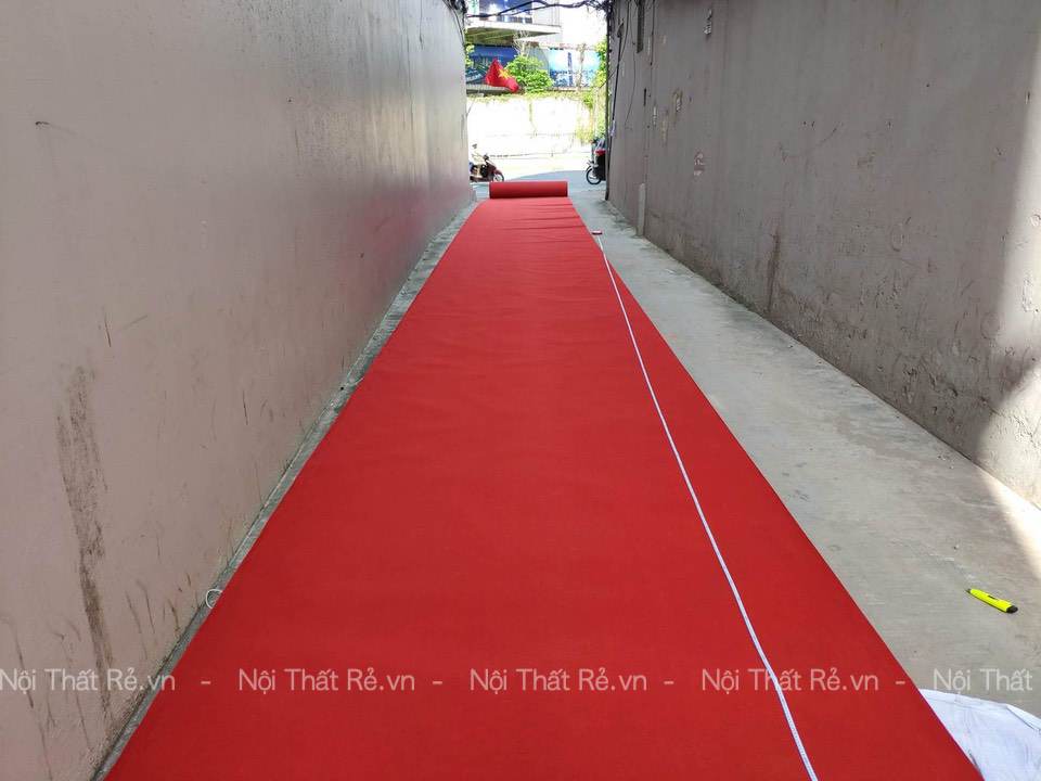Thảm đỏ sự kiện có chiều dài 75m mỗi cuộn, có thể cắt lẻ theo yêu cầu